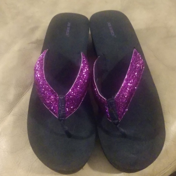 Shoes - Picture 1 of 1